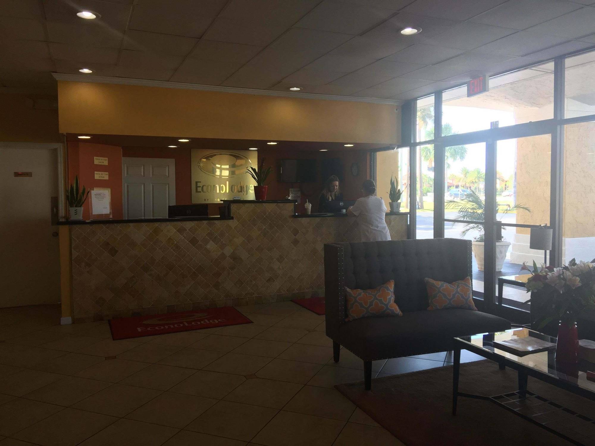Econo Lodge Ормонд Бич Экстерьер фото